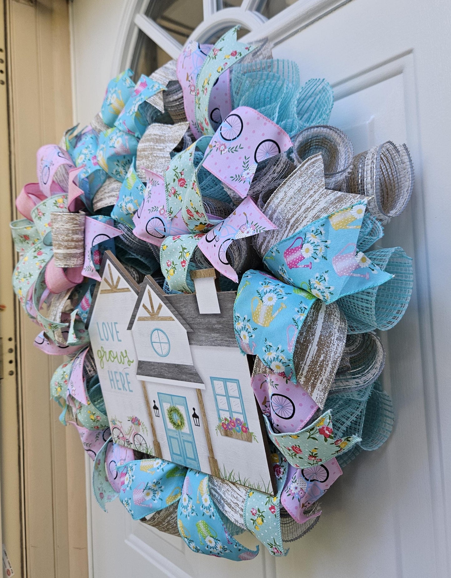 Love Grows Here, Welcome Wreath, Summer Wreath, Spring Wreath, Wreath for Front Door, Gift for Her