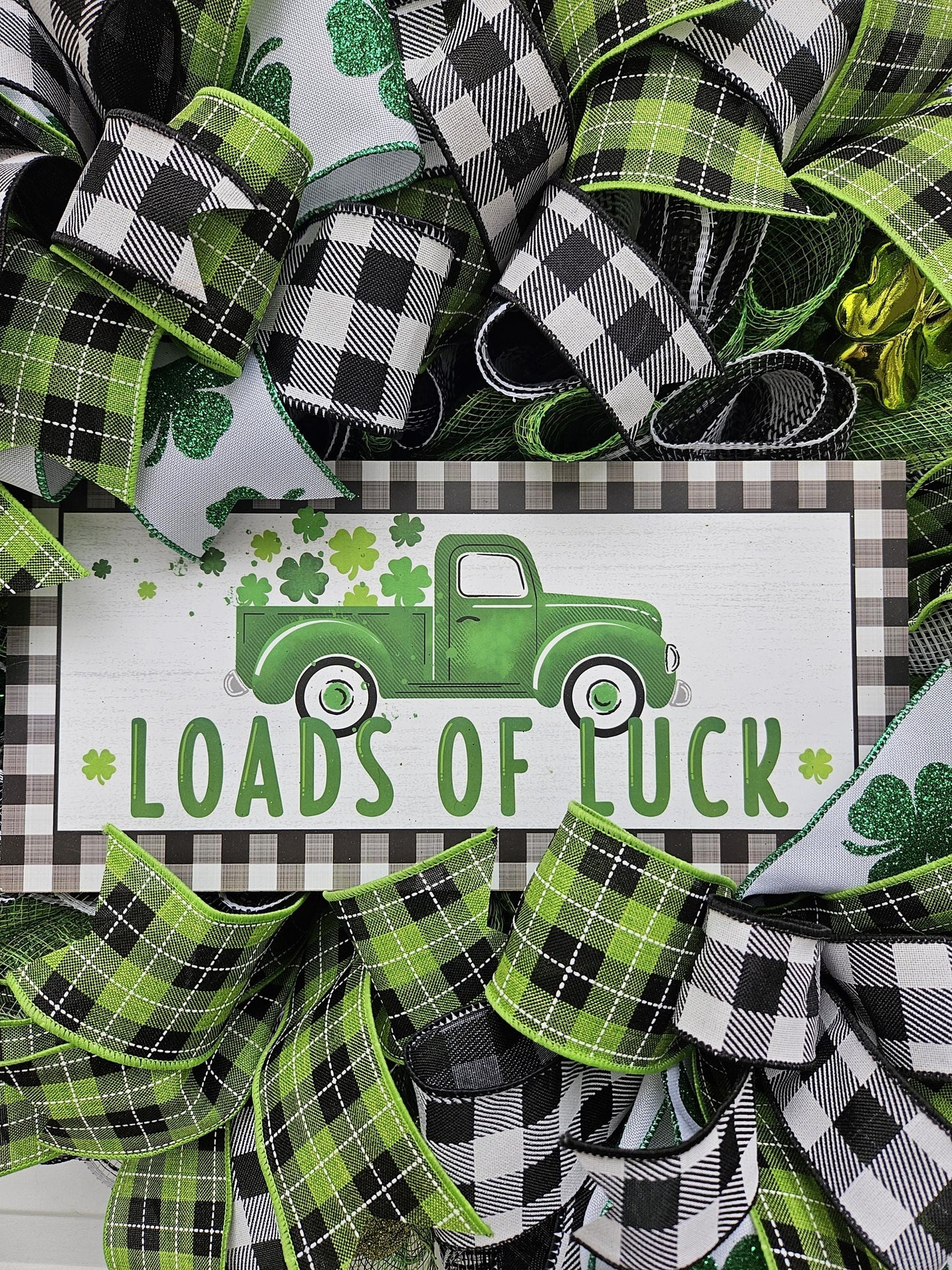 St Patrick's Day Wreath, Irish Wreath, Welcome Wreath, Loads of Luck, Front Door Decor, Spring Wreath