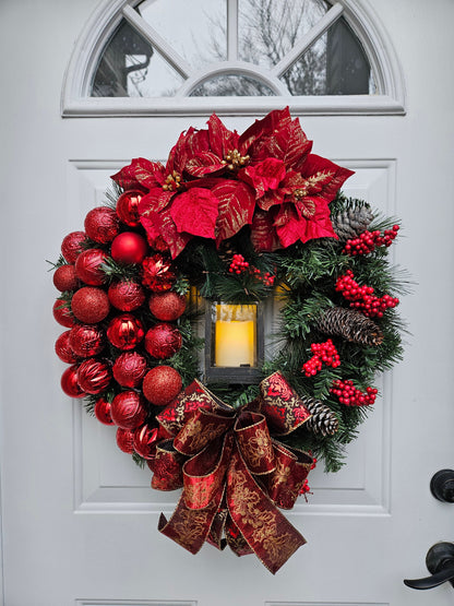 Red Christmas Winter Holiday Lantern Wreath