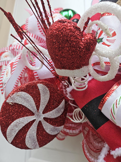 Cute Santa Door Hanger Wreath