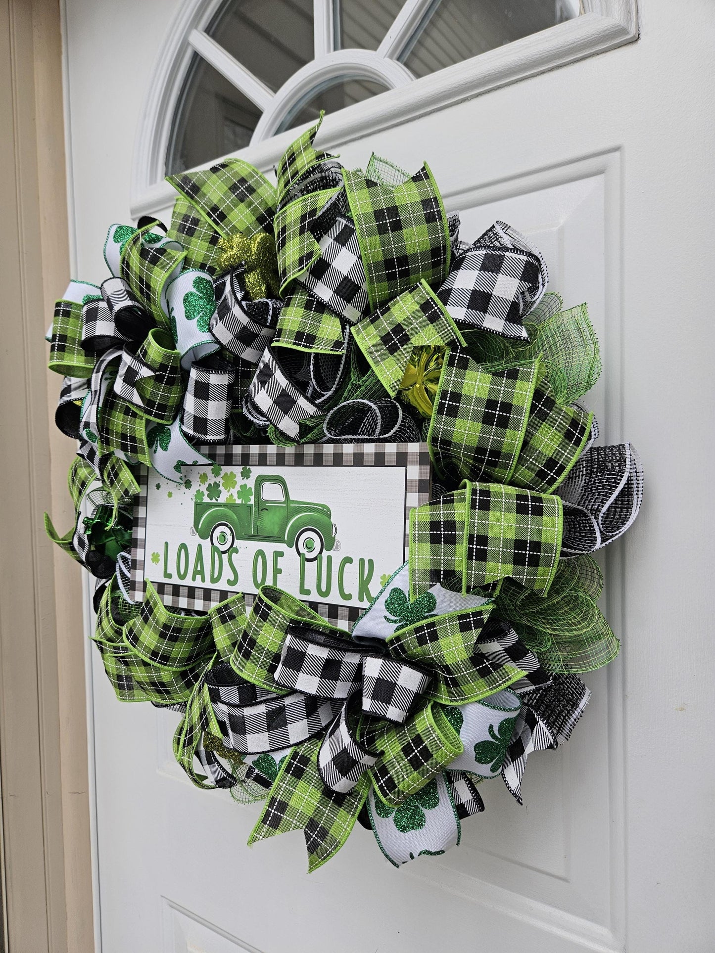 St Patrick's Day Wreath, Irish Wreath, Welcome Wreath, Loads of Luck, Front Door Decor, Spring Wreath