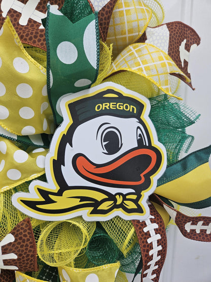 Oregon Ducks Wreath, Football Lover, College Football, Front Door Decor, Man Cave